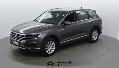 Volkswagen Touareg 3,0 V6 TDI SCR 170 kW (231 hv) 4MOTION Tiptronic-autom Elegance *Webasto* *Nahat* *Koukku* *** 2,99%