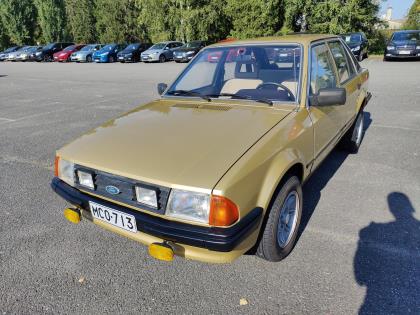 Ford Escort Hatchback 1,6 GL 5d