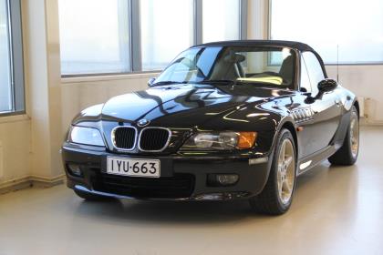 BMW Z3 2.8i Aut / KLASSIKKO JOLLA VAIN 128 TKM AJETTU / HYVÄ HUOLTOHISTORIA / ERITTÄIN HIENO