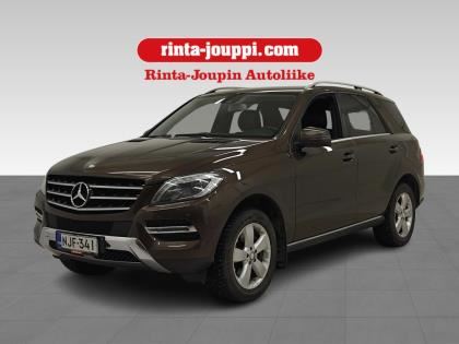 Mercedes-Benz ML 350 BlueTec 4Matic Premium Business - Webasto kaukosäädöllä, Vetokoukku 3500kg, Suomi-auto,