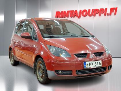 Mitsubishi Colt 95 Insport - Todella siisti 1.Om Mitsubishi Colt!! ** 2x renkaat/Huoltokirja/Lohkolämmitin/Sisäpisto