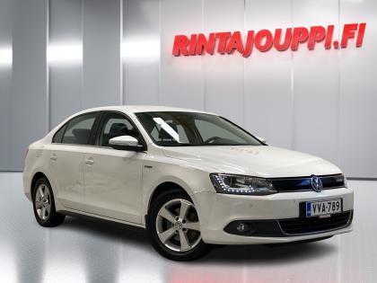 Volkswagen Jetta Hybrid 1,4 TSI 110 kW (150 hv) DSG-automaatti - **Suomi-auto//Huippusiisti//Hyvin huollettu** - Ilma