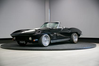 Chevrolet Corvette C2 Stingray