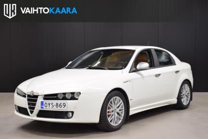 Alfa Romeo 159 1750 TBi 200hv Bensiini TI-paketilla  # Vakkari, Xenonit, Quaife lukko, Konjakkinahat, Navi #